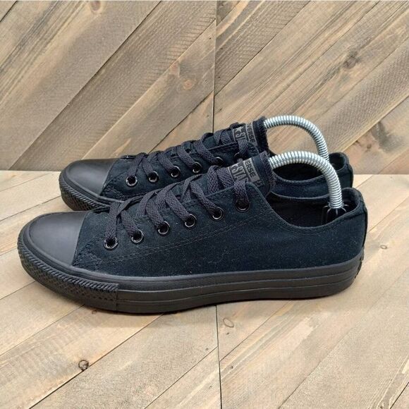 Converse Chuck Taylor All Star Low Triple Black Casual Sneakers Mens Size 8 - Picture 2 of 9